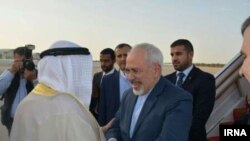 ورود محمدجواد ظریف وزیر امور خارجه به کویت برای شرکت در نشست وزیران خارجه سازمان همکاری های اسلامی