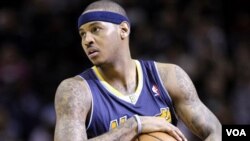 Un doble-doble de 27 puntos y 10 rebotes fue lo que “Melo” Anthony marcó su en estreno con los Knicks.