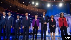 民主黨總統參選人6月26日晚間在美國佛羅里達州邁阿密參加首場電視辯論