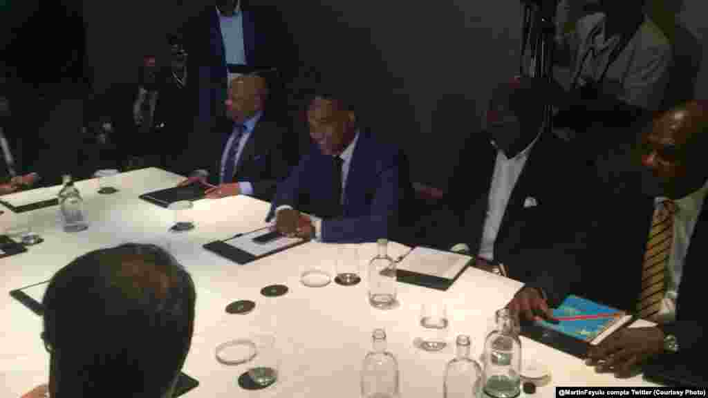 Le groupe de soutien international à la facilitation du dialogue a discuté dimanche à Bruxelles avec quelques membres de l&rsquo;opposition congolais réunis autour d&rsquo;Etienne Tshisekedi, leader de l&rsquo;Udps, à Bruxelles, Belgique, 10 juillet 2016/@MartinFayulu comp