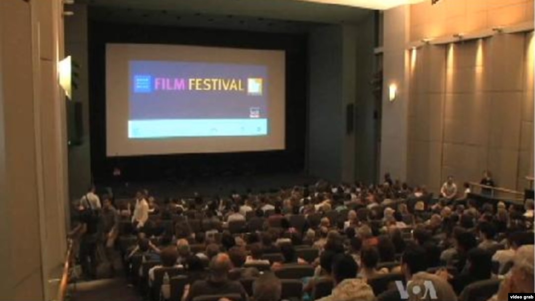 Festival film tahunan “Human Rights Watch” yang diselenggarakan di Walter Reade Theatre, Lincoln Center di kota New York.