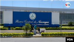 Sede del Banco Central de Nicaragua en Managua. Foto Houston Castillo, VOA.