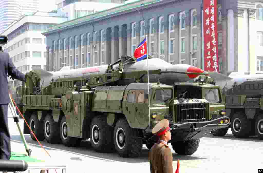 A North Korean vehicle carrying a missile. (Sungwon Baik/VOA)