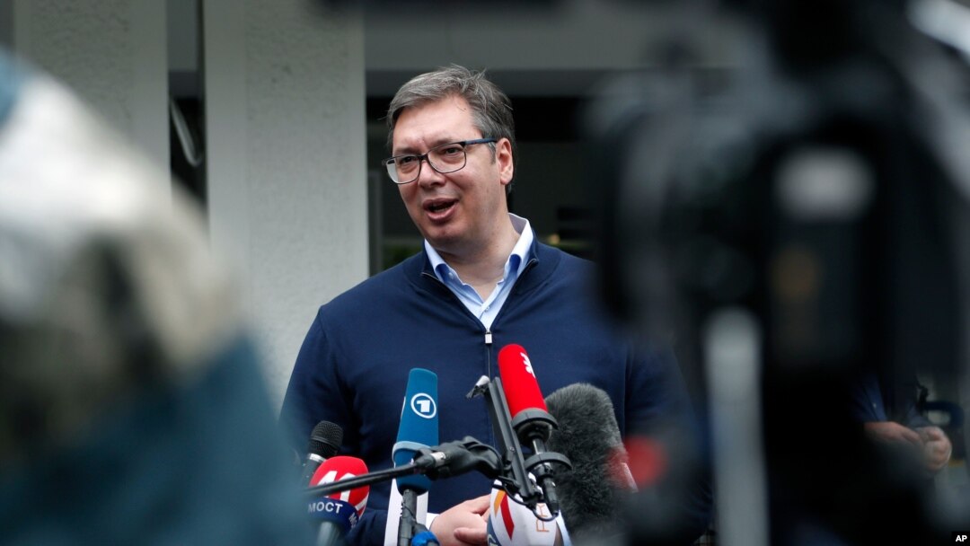 Pemimpin Partai Progresif Serbia, Aleksandar Vucic, di Belgrade, Serbia, 21 Juni 2020. 
