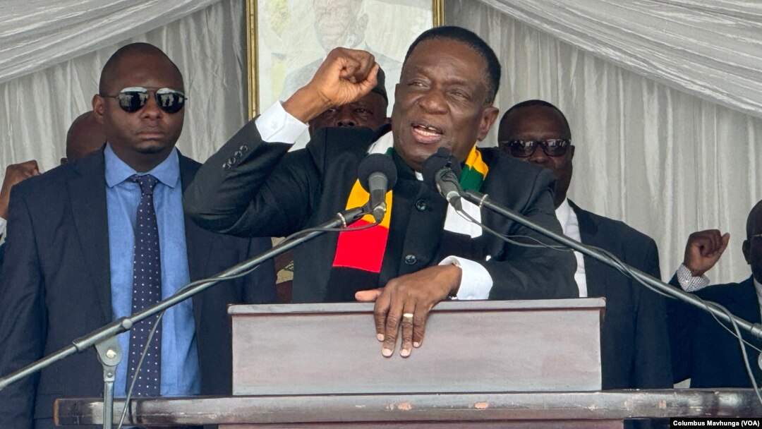 Mutungamiri wenyika VaEmmerson Mnangagwa vakasaina bhiri rinorasa mutongo wewrufu kuti uchive mutemo. 