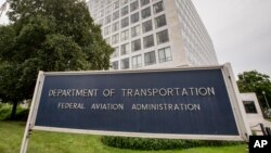 La Administración Federal de Aviación investiga el fatal accidente aéreo.
