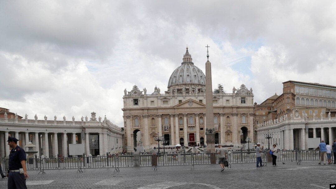 El Vaticano recibe una delegación venezolana enviada por el presidente interino de Venezuela, Juan Guaidó.