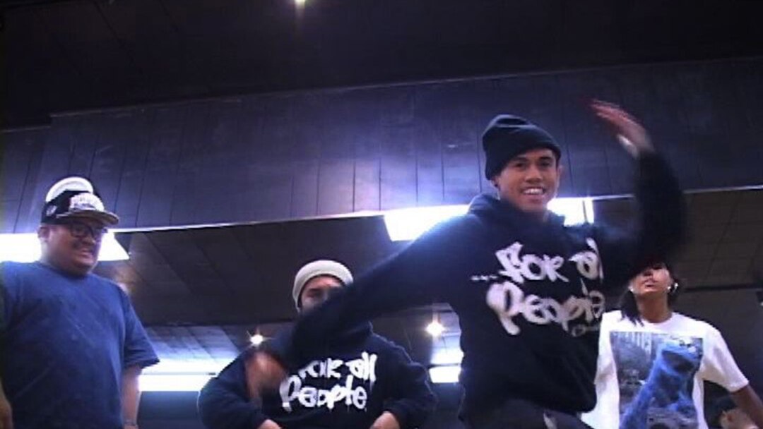 Osiyolik ayollarga qarash