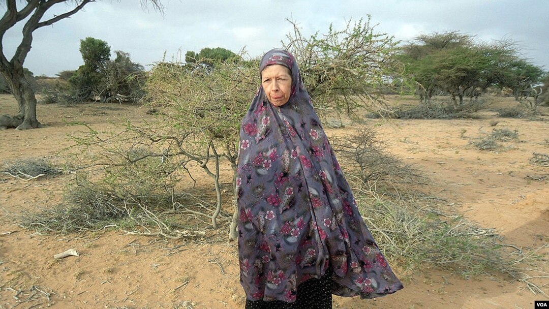 Warga Inggris, Judith Tebbutt (56 tahun) di Adado, Somalia, setelah dibebaskan oleh militan Somalia (21/3).