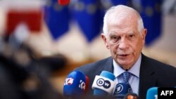 Kepala Kebijakan Luar Negeri Uni Eropa Josep Borrell memberi keterangan kepada media menjelang pertemuan Dewan Urusan Luar Negeri (FAC) di markas besar UE di Brussels, 18 Maret 2024.