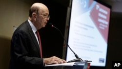 El secretario de Comercio de Estados Unidos, Wilbur Ross, participó una mesa redonda en Brasilia sobre Venezuela y su reconstrucción económica.