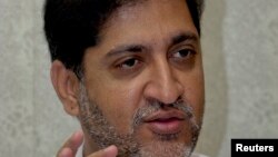 سردار اختر مینگل