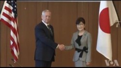 美国防部长马蒂斯访问日本