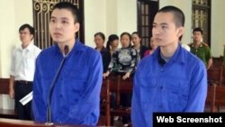 Hai thanh niên Nguyễn Đức Hảo, 21 tuổi, và Hoàng Anh Thư, 23 tuổi, trước tòa án nhân dân thành phố Hải Phòng (Ảnh chụp từ trang tinhaiphong)