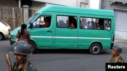 Un minibus à Antanarivo, Madagascar 18 novembre 2010.