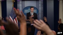 Советник президента США по национальной безопасности Джейк Салливан отвечает на вопросы журналистов в Белом доме, 26 октября 2021 года