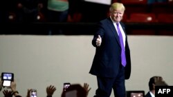 Republican presidential candidate Donald Trump speaks at the South Point Hotel, Casino & Spa in Las Vegas, Nevada, Feb. 22, 2016, a day before Nevada’s First in the West presidential caucus.