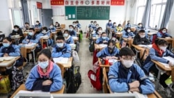 VOA Asia - Students reluctant to move amid pandemic