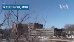 Ледяная Луна в реке