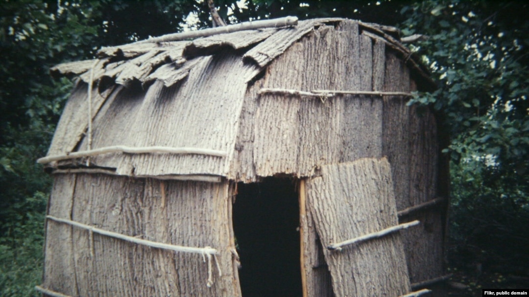 Hobbamock's Bark Hut, Plymouth Plantation, Massachusetts.