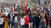 Soudan: accord "complet" entre militaires et contestation, enthousiasme nuancé à Khartoum