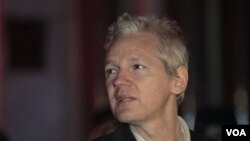 Pendiri WikiLeaks, Julian Assange bertekad untuk terus mempublikasikan dokumen-dokumen rahasia, meski tengah menghadapi tuntutan hukum.