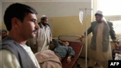 Ranjeni u samoubiliačkom bombaškom napadu na severu Avganistana, 6. novembar, 2011.