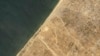 در تصویر ماهواره‌ای شرکت آمریکایی «پلانت لبز» محل ساخت اسکله در نزدیکی شهر غزه دیده می‌شود. آسوشیتدپرس. 