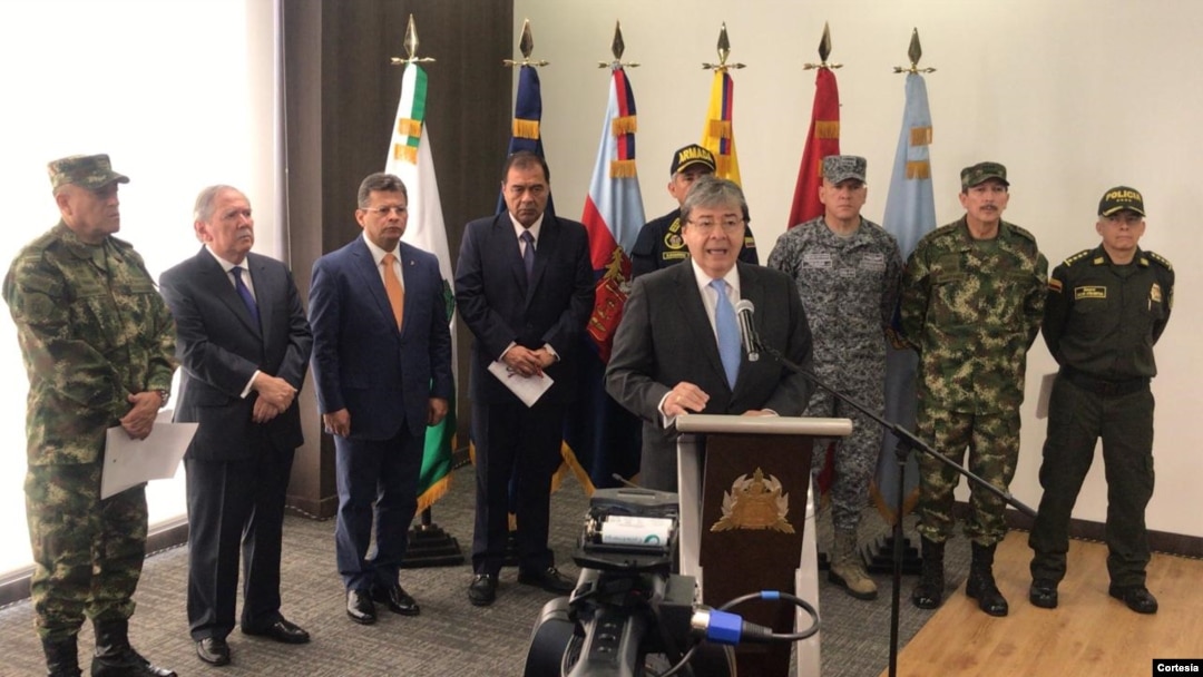 La autoridades colombianas relevaron imágenes y videos de cabecillas del ELN en territorio venezolano.