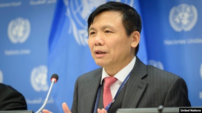 Đại sứ Việt Nam tại LHQ Đặng Đình Qúy tại cuộc họp báo hôm 3/1/2020.