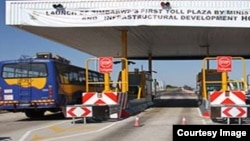 The lawyers are questioning the validity of the government’s move to amend roads regulations to effect tollgate charges. (ZINARA website)