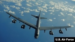 미 공군의 B-52 '스트라토포트리스' 전략폭격기.