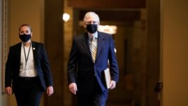 Senate Majority Leader Mitch McConnell (R-KY) walks to the Senate Chamber on Capitol Hill in Washington, U.S., September 10, 2020. REUTERS/Joshua Roberts