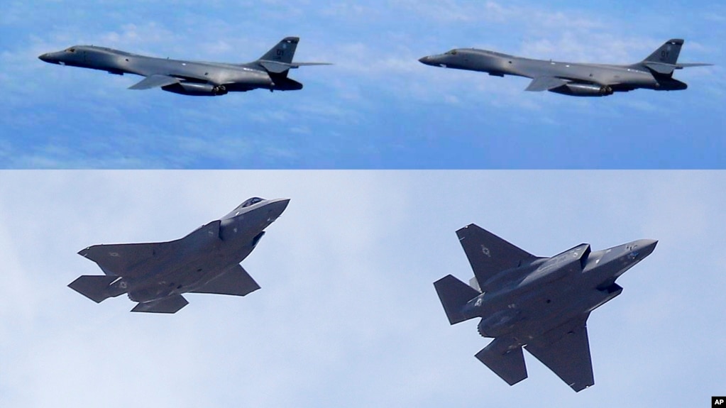 Máy bay siêu thanh B-1B cùng 4 chiến đấu cơ tàng hình F-35B của Mỹ.