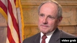 U.S. Senator Jim Risch of Idaho, a senior Republican member of the Senate’s Foreign Relations Committee, strongly criticized the Obama administration’s policy toward Russia in an interview with VOA's Georgian service, April 13, 2016.