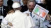 프란치스코 교황 "마약은 악마의 유혹, 뿌리쳐야"