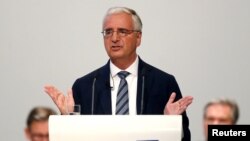 Deutsche Bank's Supervisory Board Chairman Paul Achleitner gestures as he addresses the audience during the bank's annual meeting in Frankfurt, Germany, May 24, 2018.