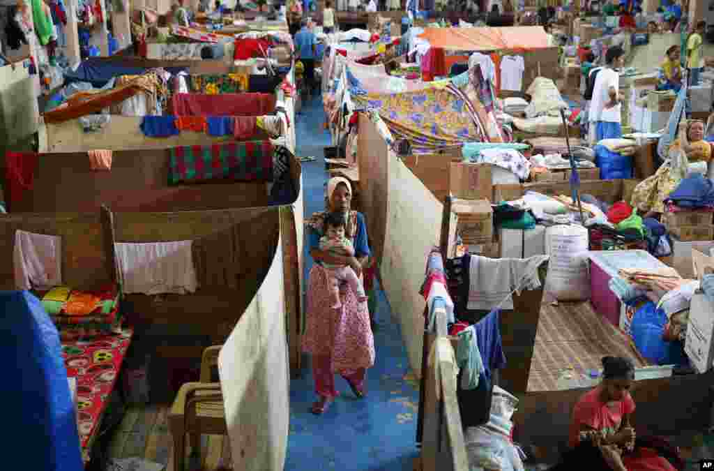 Hundreds of evacuees continue to be housed for almost five months now in a multi-purpose hall at Balo-i township, Lanao del Norte province after fleeing the besieged city of Marawi in southern Philippines.