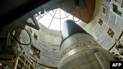 Списанная межконтинентальная баллистическая ракета Титан II стала одним из экспонатов Ракетного музея «Титан», находящегося в Грин-Вилли в Аризоне. 