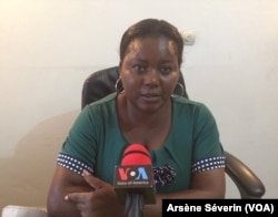 Sylvie Mfoutou Mbanga, présidente de l'ODDHC, plaide pour le respect du droit d'usage, à Congo-Brazzaville, le 7 novembre 2018. (VOA/Arsène Séverin)