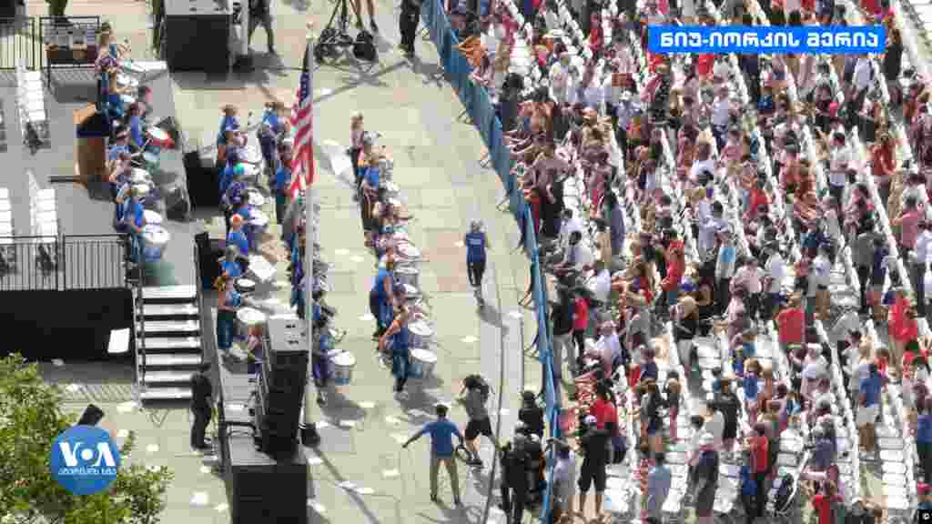 აშშ-ის ქალთა საფეხბურთო ნაკრები, ნიუ-იორკი