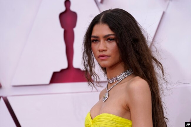 Aktris Zendaya di acara Acacemy Awards ke-93 (dok: AP)
