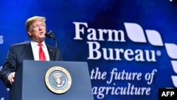 Presiden Amerika Serikat Donald Trump berpidato dalam pertemuan tahunan Federasi Petani AS di Ernest N. Morial Convention Center, New Orleans, Louisiana, 14 Januari 2019. 