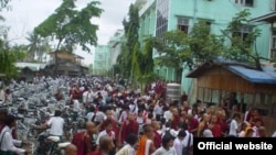 မန္တလေးမြို့က ဖောင်တော်ဦး ပရဟိတ ဘုန်းတော်ကြီးသင် ပညာရေးတွဲဖက် အထက်တန်းကျောင်း