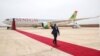 L'arrivée de Macky Sall à Dakar, le 23 mars 2019. (VOA/Seydina Aba Gueye)