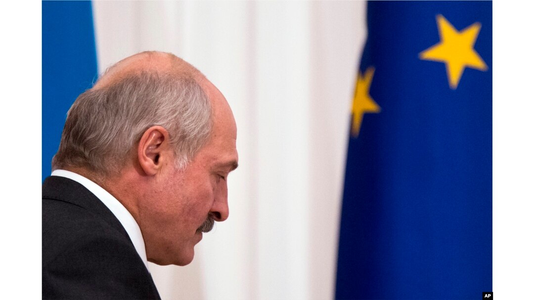 Mamlakatni 21 yildan beri boshqarayotgan Lukashenko G'arb bilan orani yaxshilashga xayrixoh.