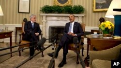President Barack Obama meets with Chile's President Sebastián Piñera, in the Oval Office. June 4, 2013.