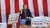 Capres AS unggulan Partai Republik, Donald Trump berkampanye di Hangar Werner Enterprises Hangar, Omaha, Nebraska (6/5).