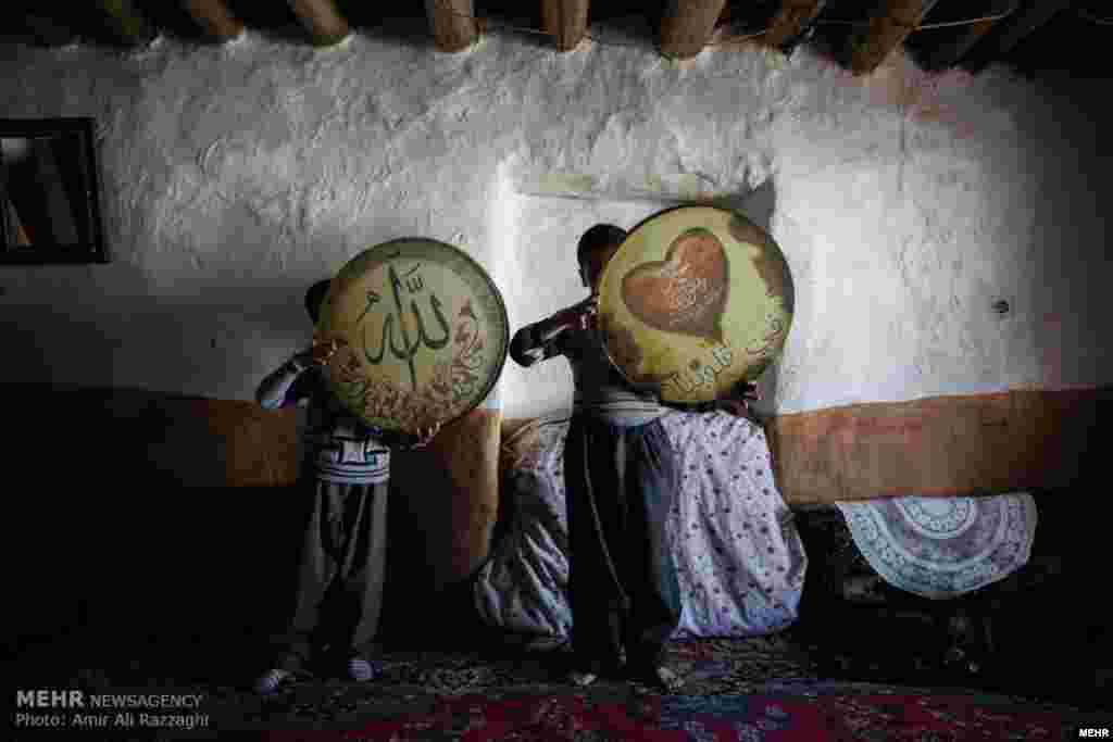بلکر روستای زیبا در ۸۵ کیلومتری مریوان در استان کردستان ایران است. مردمی که به شیوه سنتی زندگی می کنند. عکس: امیرعلی رزاقی
