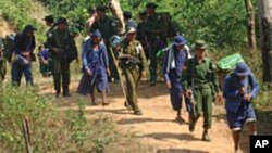 အက်ဥ္းသားေတြကို ေရွ႕တန္းမွာ ေပၚတာအျဖစ္ ျမန္မာစစ္တပ္ အသုံးျပဳ